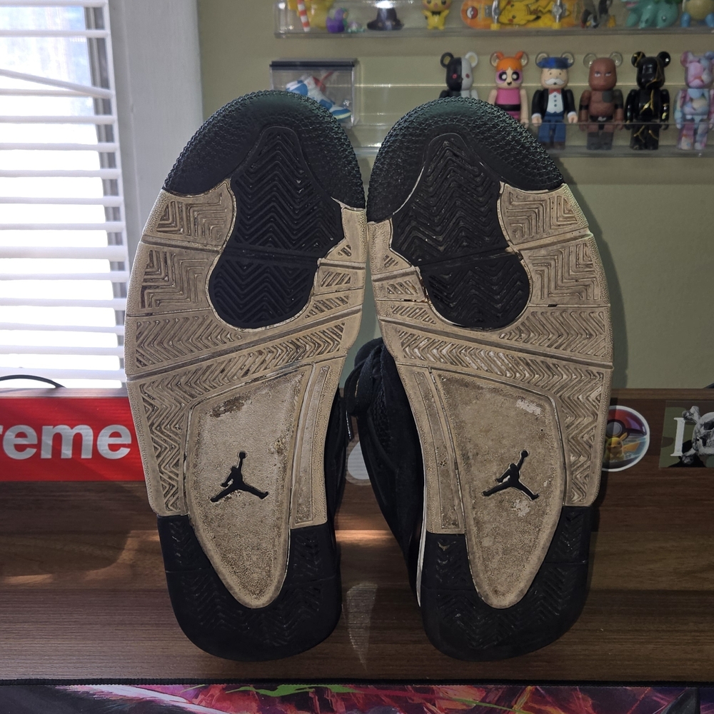 Jordan 4 Retro "Royalty" 8.5m - Picture 7 of 8